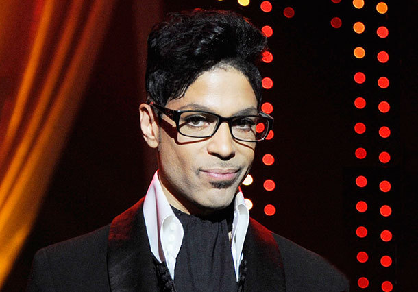 Родина Принса почала ділити його спадщину