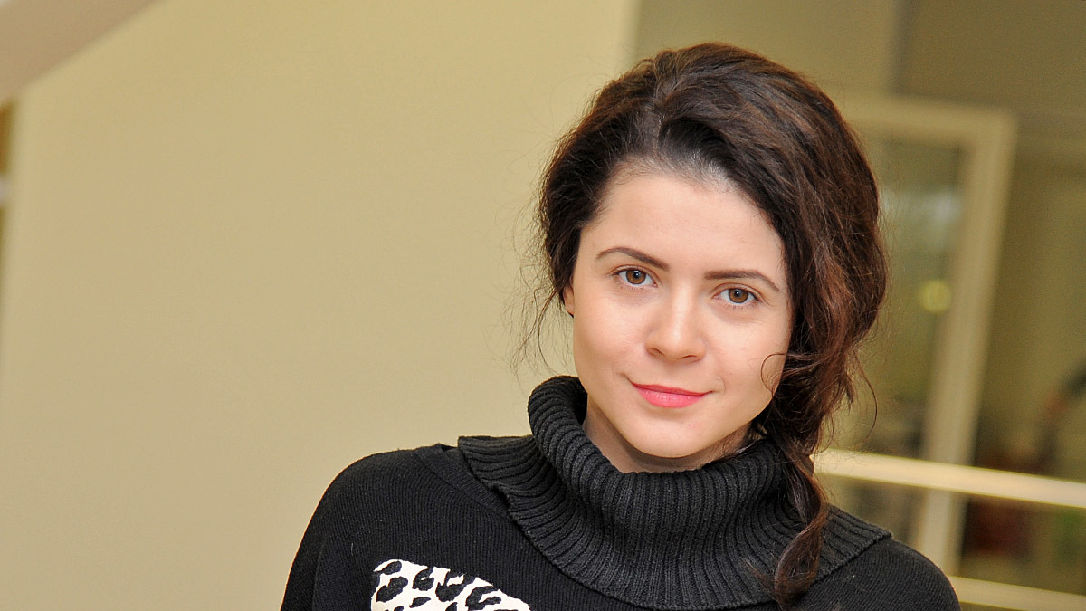 Надія Апполонова