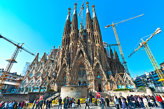Тури на травневі: Барселона