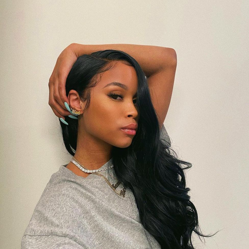 Модные прически на День святого Валентина 2021