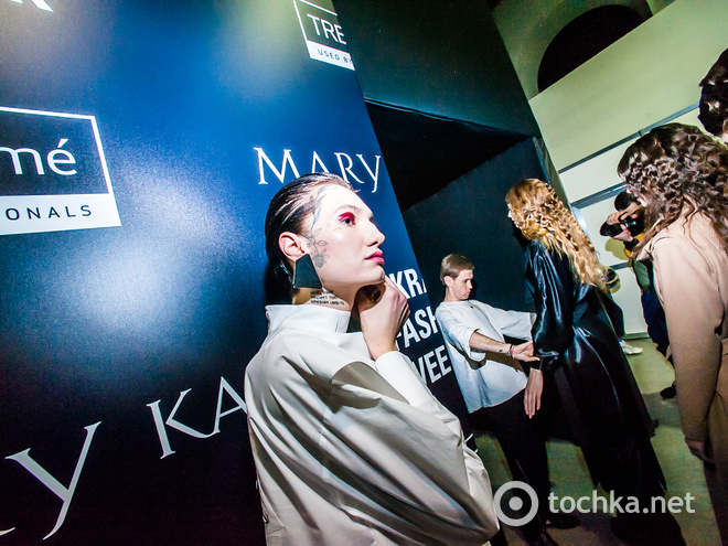 Backstage первого дня UFW FW20/21