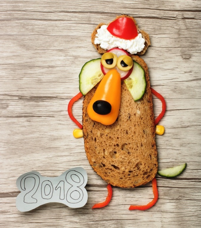 Прикрашання страв у вигляді Собаки на Новий рік 2018 (фото)