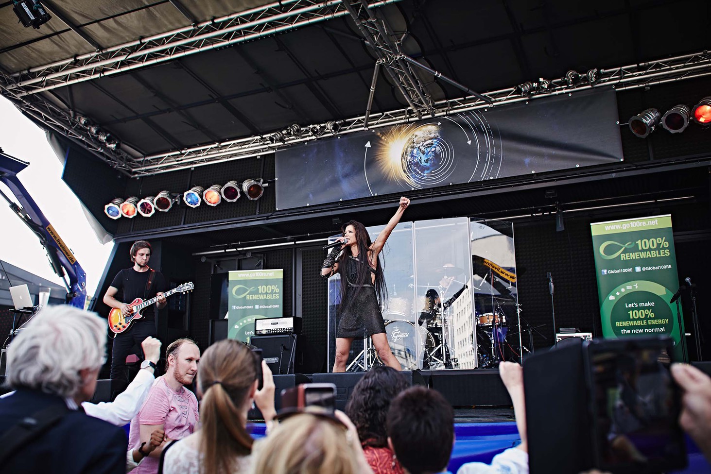 Руслана провела первый в мире ReNew Day в центре Европы