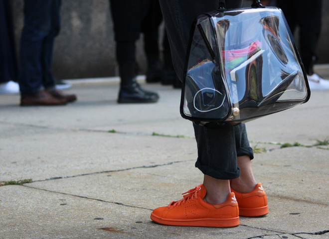 З чим носити кеди та кросівки: образи street style