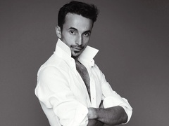 Александр Стоянов