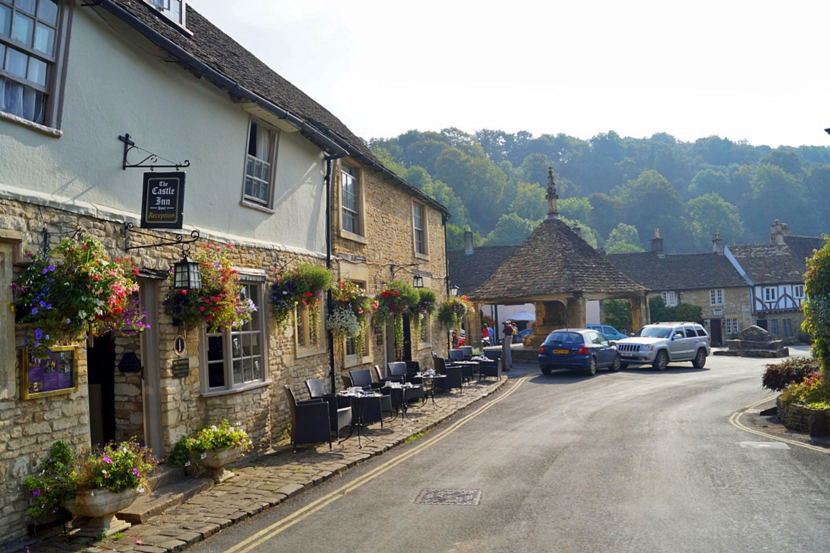 Село Castle Combe