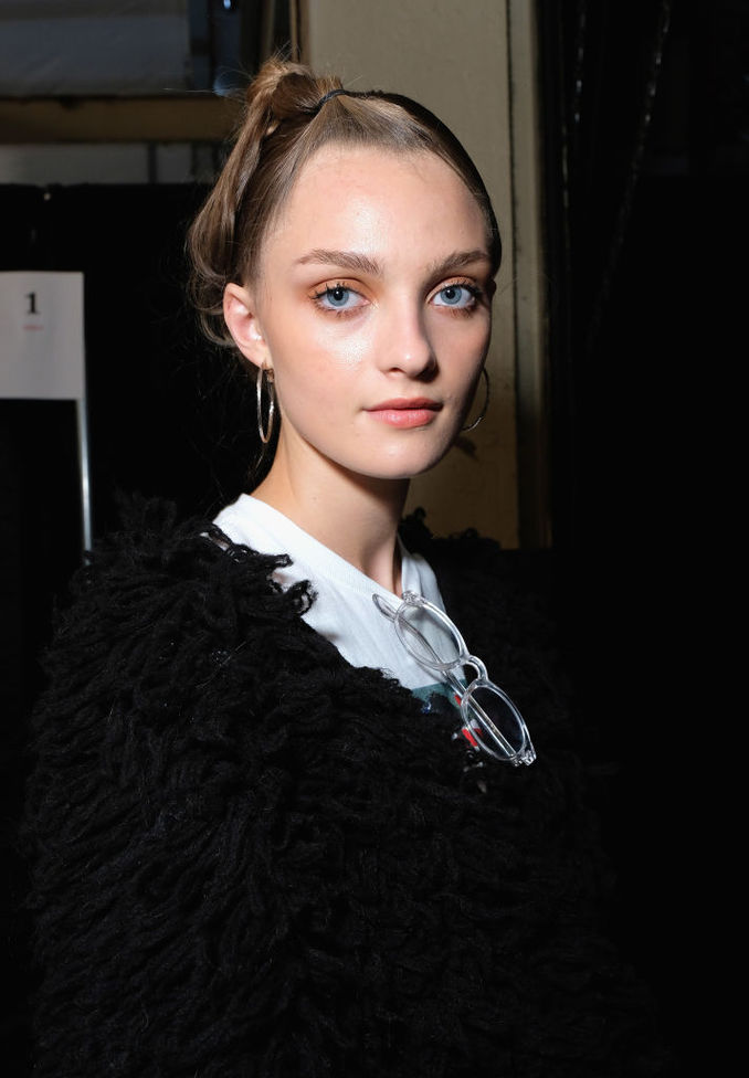 Макіяж на Тижні моди в Нью-Йорку: персикові тіні