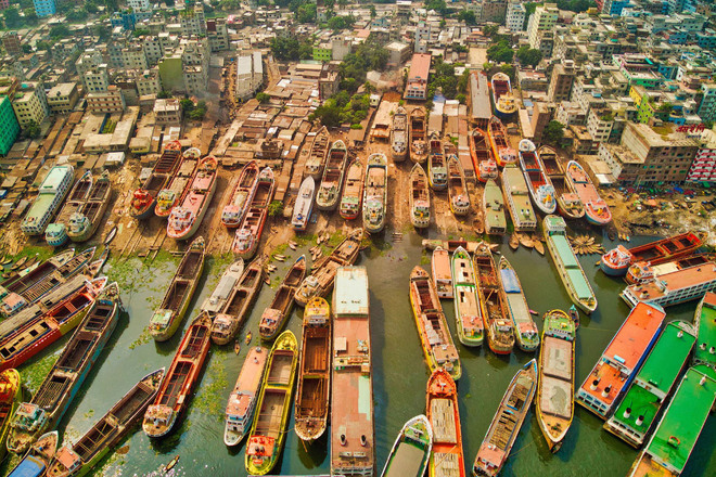 NATIONAL GEOGRAPHIC TRAVEL PHOTOGRAPHER