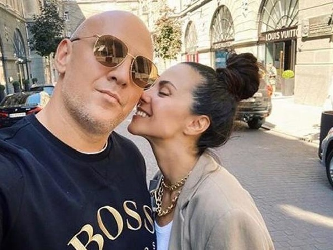 Потап зізнався, які суми пропонували чоловіки за інтимом з Каменських