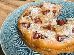 Паляница с клубникой по рецепту Эктора Хименеса-Браво