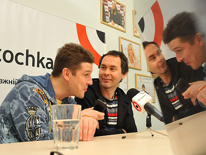 Два товарища