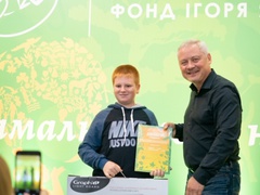 Игорь Янковский и Саша Перехрест, победитель в старшей категории