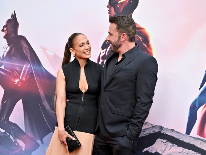 Колишнє подружжя Лопес та Аффлек возз'єдналося на червоній доріжці