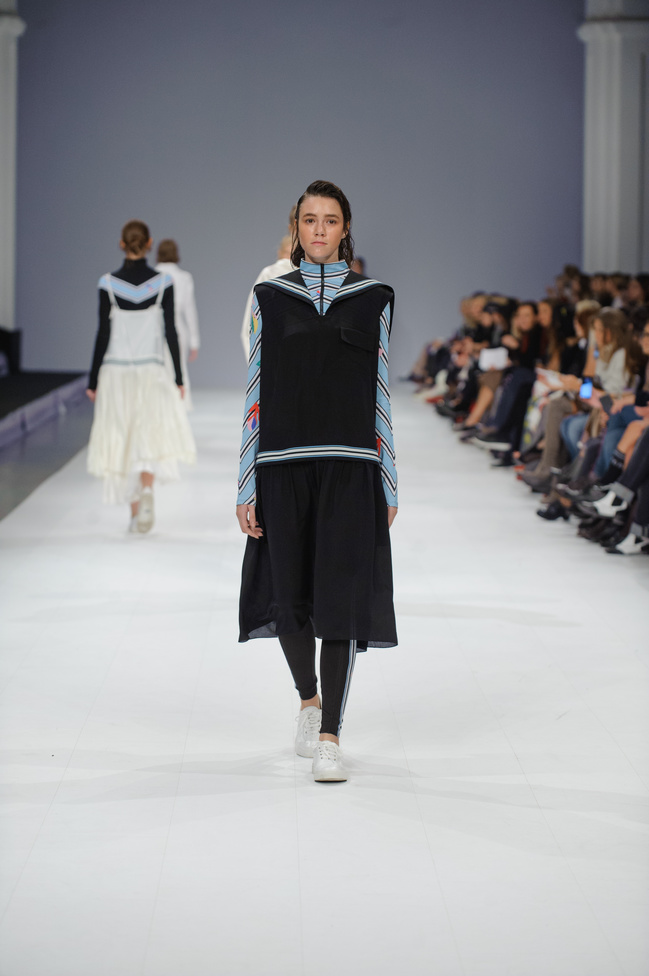 POUSTOVIT весна-лето 2017