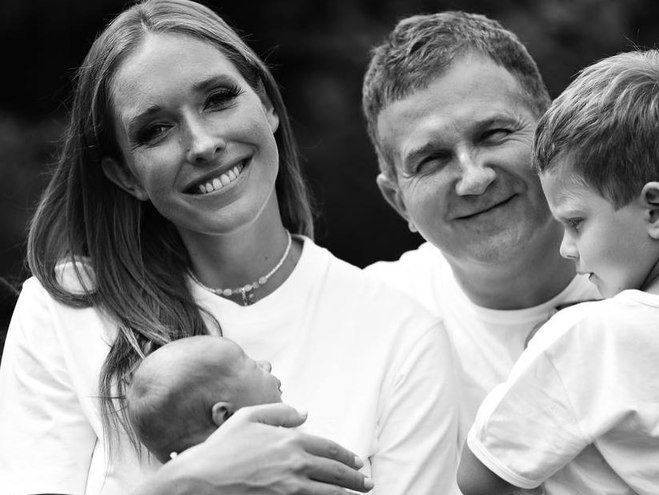 Катя Осадчая и Юрий Горбунов с сыновьями