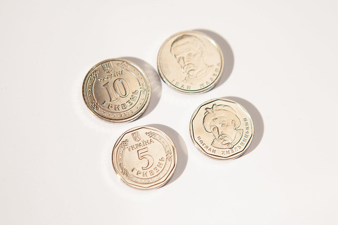 нові монети та банкноти