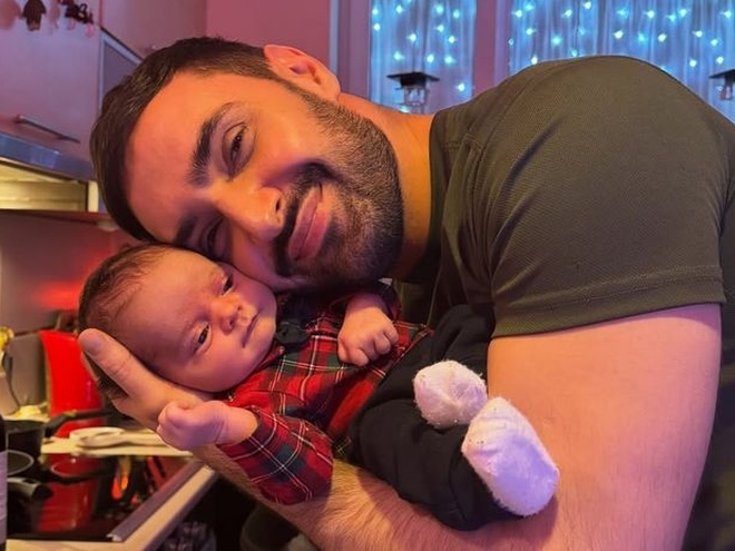 Козловський зворушливо привітав сина з 2-річчям і показав його свіжі фото