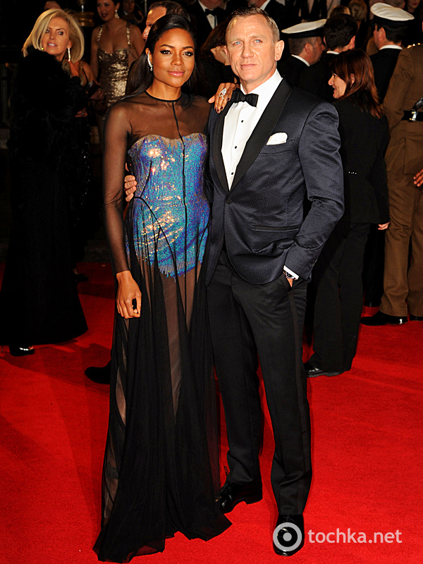 Наряди гостей на прем'єрі Бонда