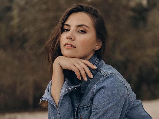 Зірка «Спіймати Кайдаша» Антоніна Хижняк показала рідкісне фото з батьками