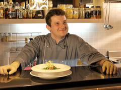 Мастер-класс по приготовлению утки карри в ресторане Миредо