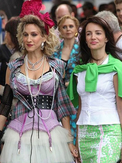 Подборка нарядов Кэрри Брэдшоу из "Секса в большом городе"