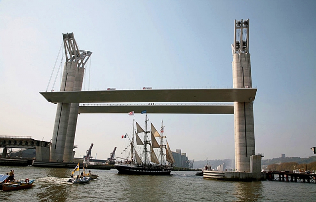 Необычные сооружения нашей планеты: Мост Гюстава Флобера