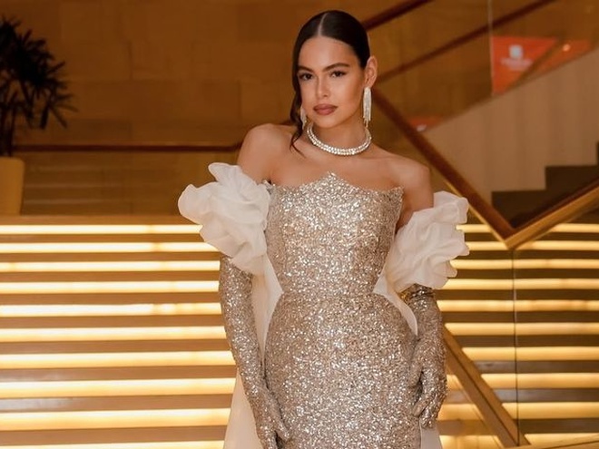 «Міс світу-2025»: Марія Мельниченко представила вечірню сукню для конкурсу