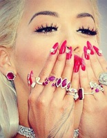 Зірковий манікюр