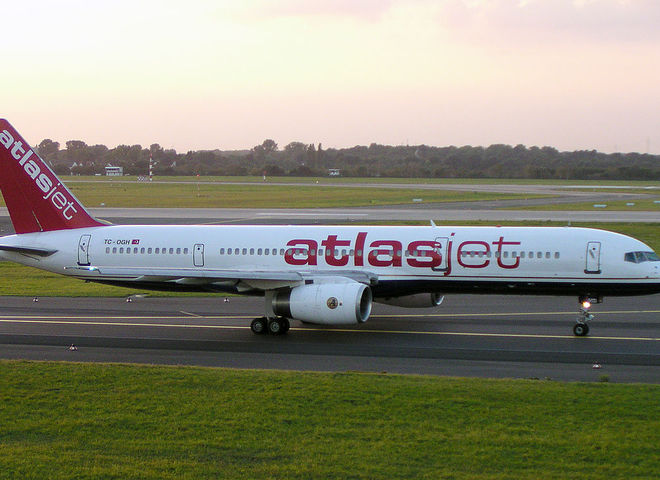 Авіакомпанія Atlasjet Ukraine відкриє 29 внутрішніх і міжнародних рейсів з семи міст України