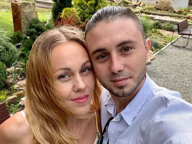 Тарас Тополя оголосив про роботу над першою дуетною піснею із дружиною екс-Alyosha