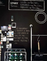 Інтер'єр дизайнера: чорно-біла квартира в Парижі