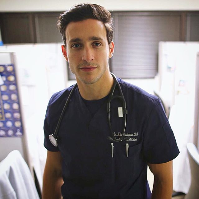 Михаил Варшавский