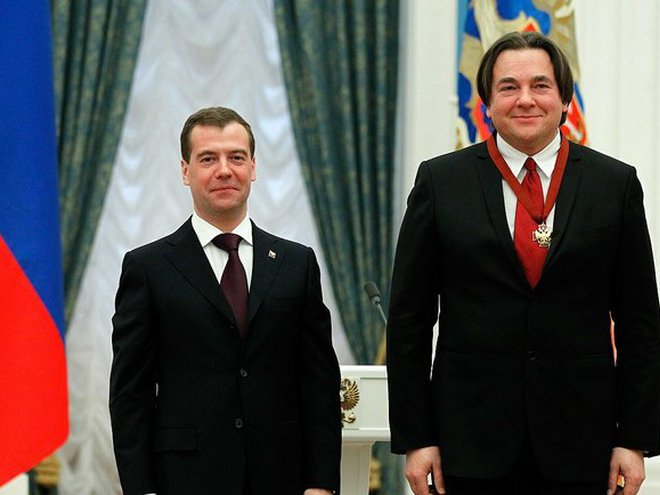 Константин Эрнст