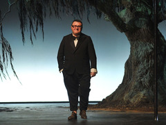 Alber Elbaz