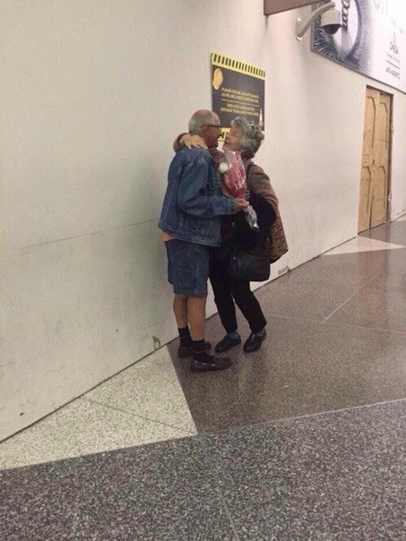 Любви все возрасты покорны