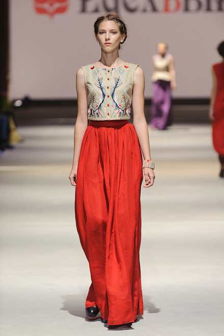 ЦЕНТР ІСТОРІЇ ВБРАННЯ