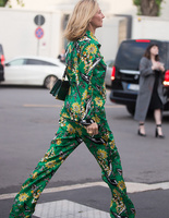 Піжамний стиль: street-style образи