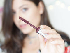 Красная тушь для ресниц: инструкция по применению