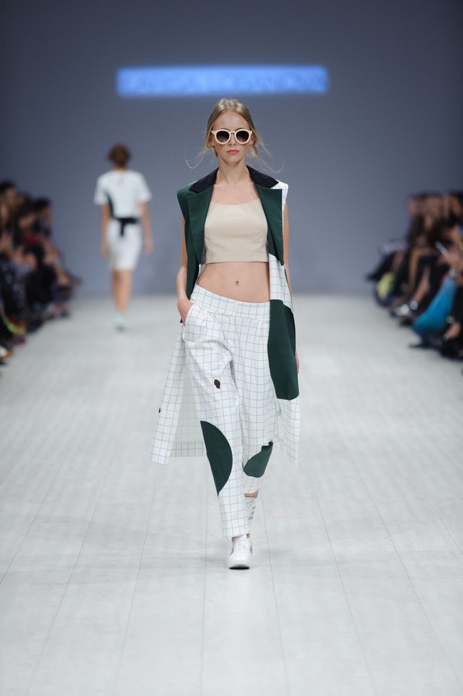 LARISA LOBANOVA ss 2016