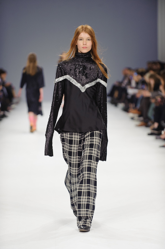 UFW AW 16/17: Poustovit