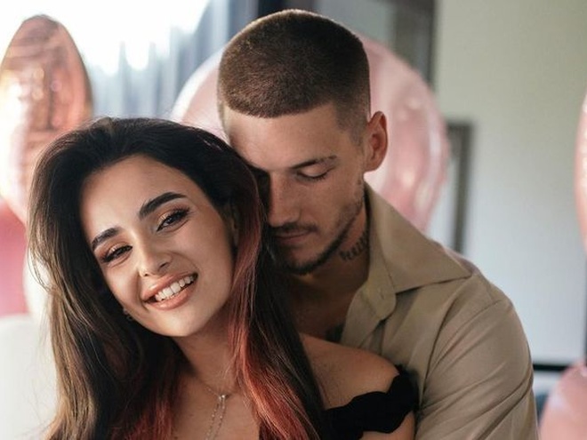 Чоловік Анни Трінчер похвалився, що у 25-річному віці володіє трьома квартирами у Києві