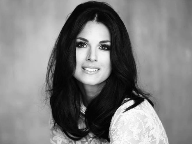 Маша Єфросиніна