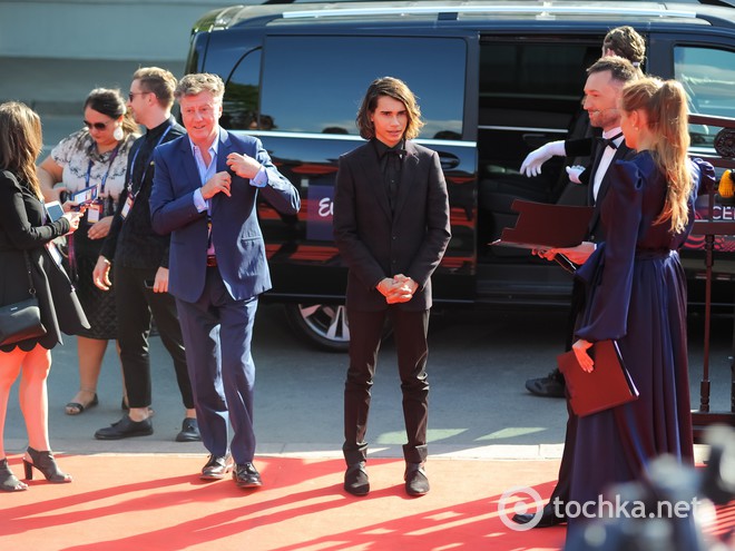 Євробачення 2017: червона доріжка в Києві (фото, відео)