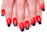 Червоний манікюр