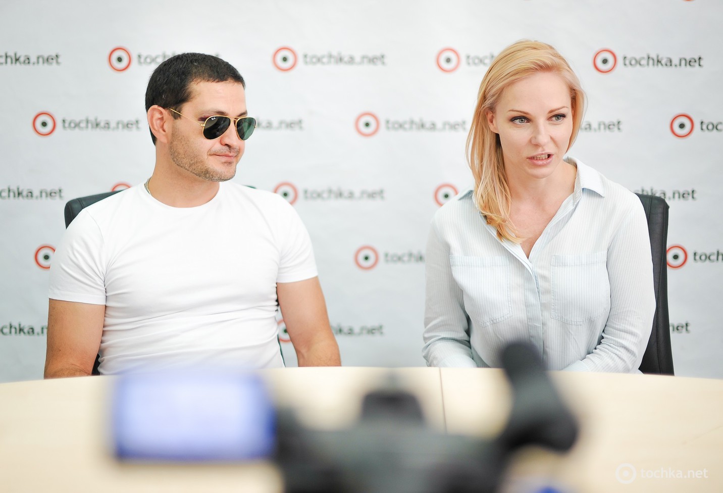 Дар'я Трегубова та Ахтем Сейтаблаєв в гостях у tochka.net 