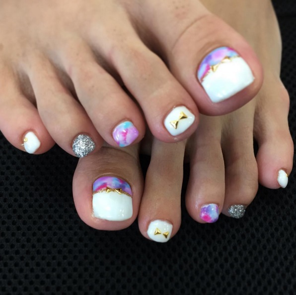 Домашній педикюр