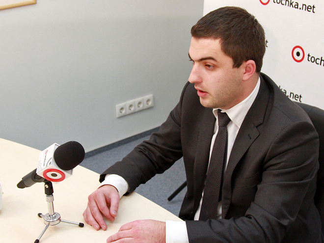 Євген Ларін