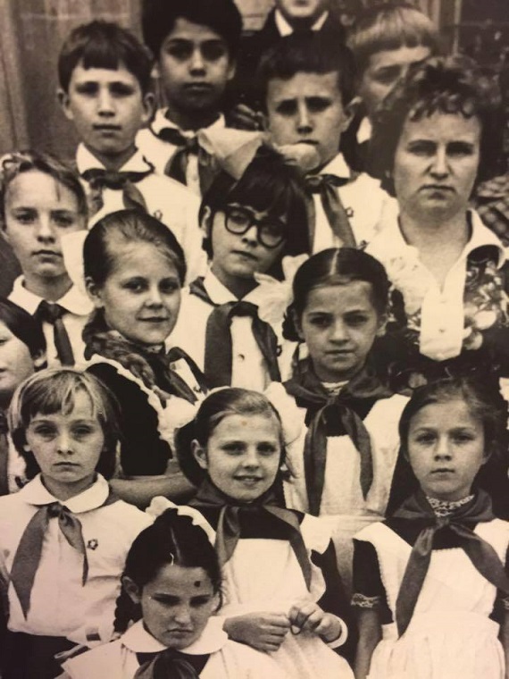 This is PARTA! Украинские знаменитости вспомнили свой Первый звонок