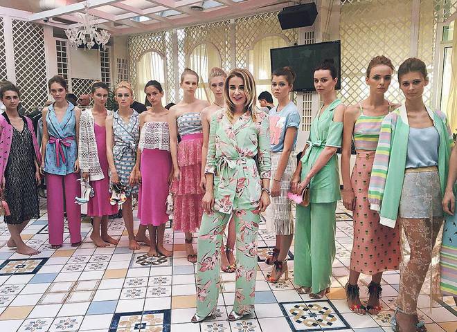 2-й день Odessa Holiday Fashion Week 2016: ELENA BURBA