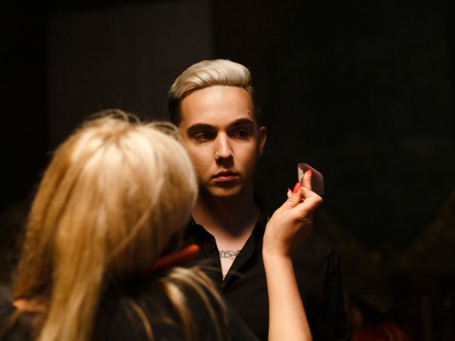 MELOVIN снял клип на песню "Ты" с "Королевой Украины" в главной роли